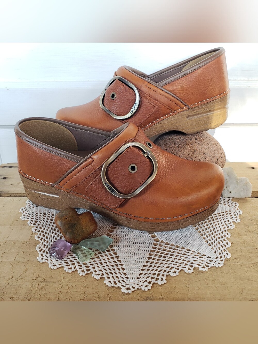 Tan Dansko Pro Pearson Honey Clogs Chunky Buckle Strap Boho Cottagecore Prairie♡